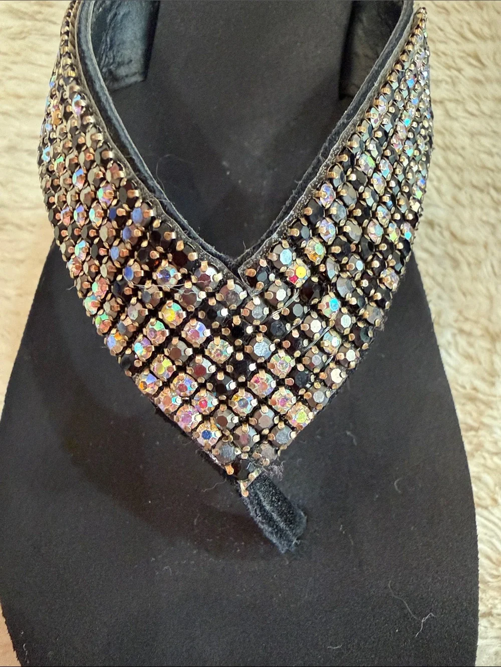Yellow Box Black Rhinestone V-strap Sandals - Picture 5 of 5